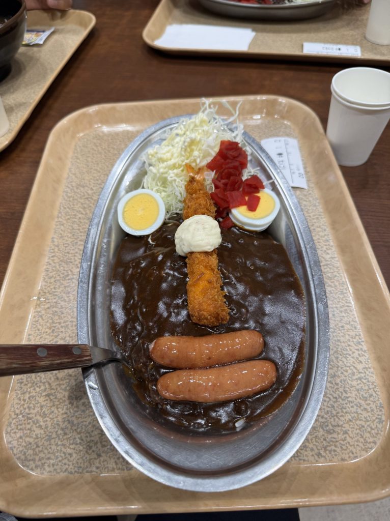 鈴鹿からの帰路：羽生SAのゴーゴーカレー