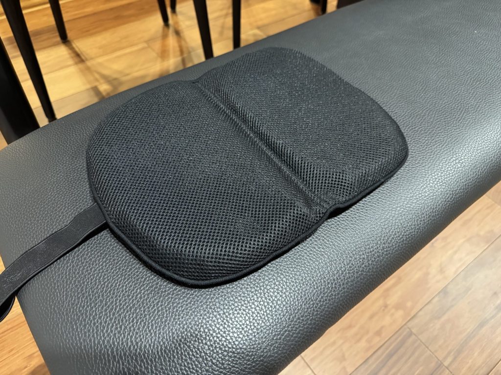 Useful extra: folding honeycomb cushion