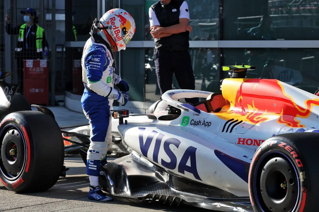 2025年F1第2戦中国GP　スプリント予選を終えた角田裕毅（レーシングブルズ）