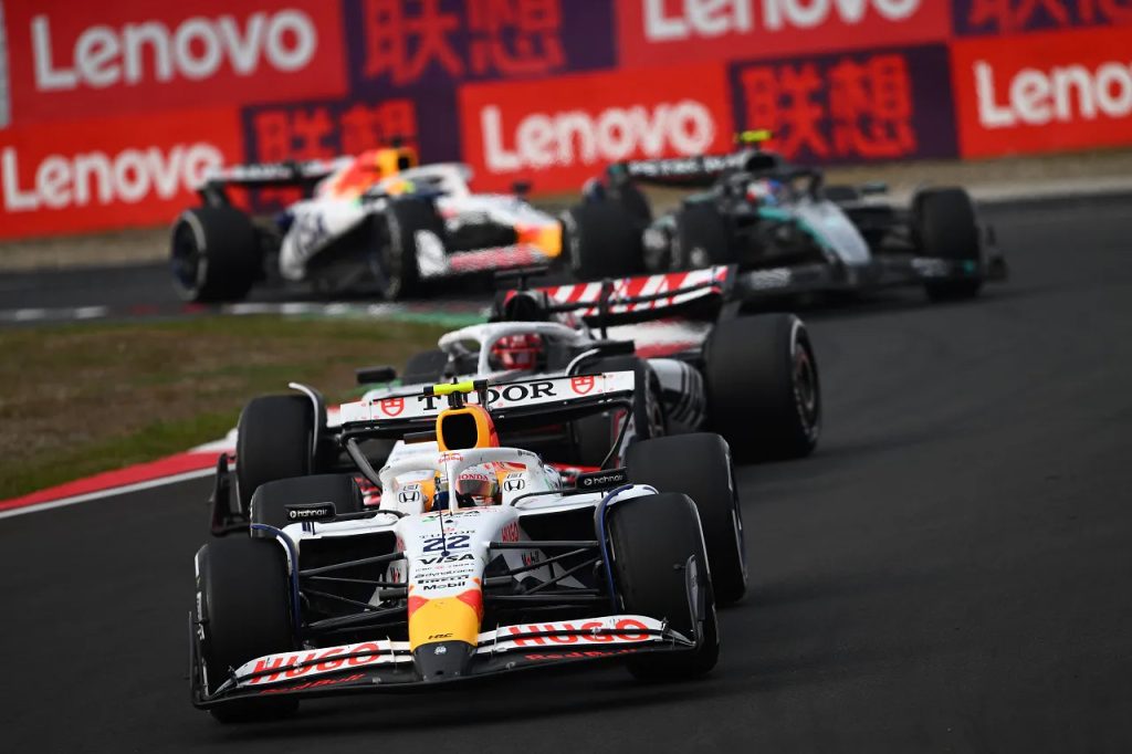 2025年F1第2戦中国GP　角田裕毅（レーシングブルズ）