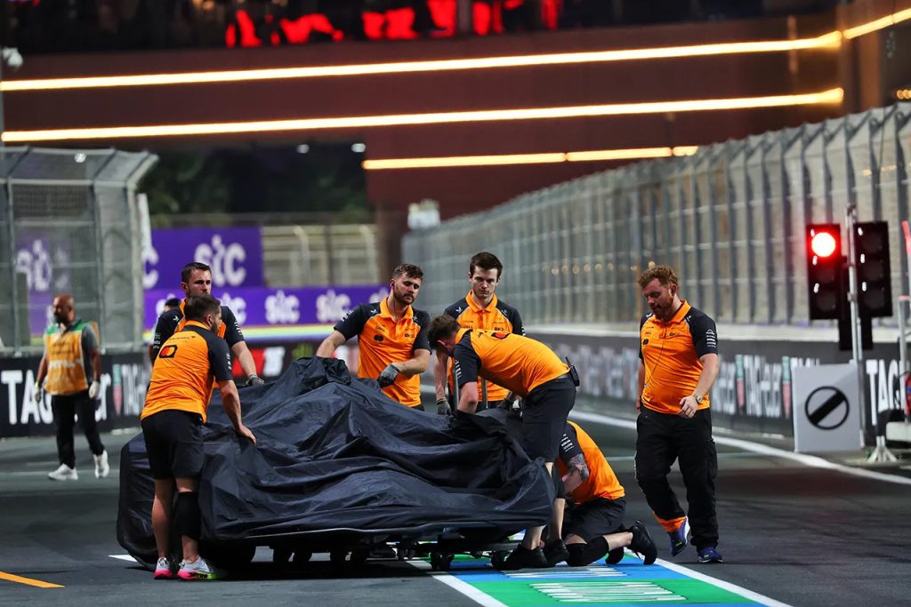 2025年F1第5戦サウジアラビアGP予選Q3でクラッシュしたランド・ノリス（マクラーレン）の車両
