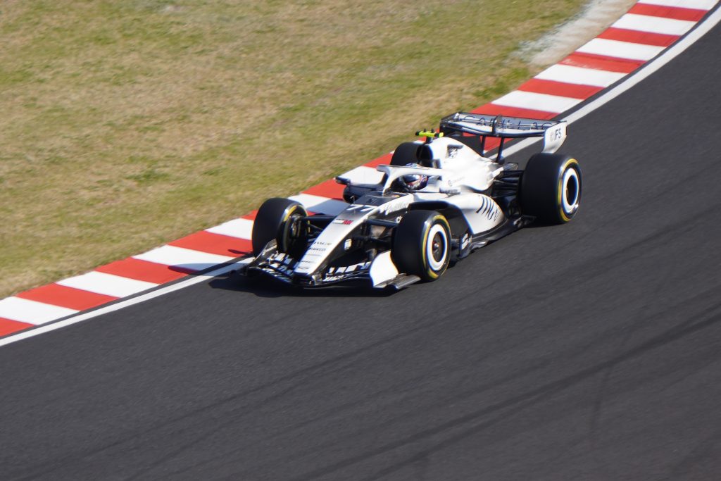 #77 バルテリ・ボッタス(Valtteri Bottas)