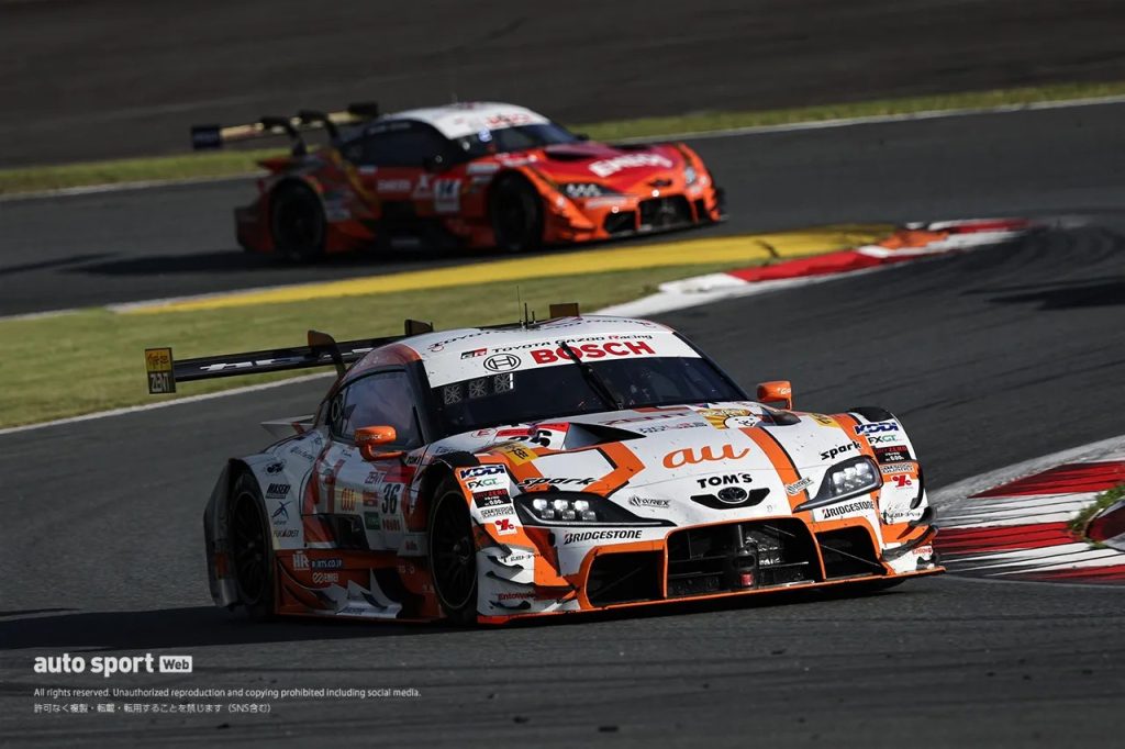 au TOM’S GR Supra（坪井翔／山下健太）　2026スーパーGT第2戦富士